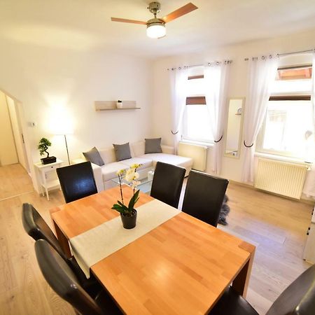 Casa Soare - Ultracentral Guesthouse Sibiu Bagian luar foto