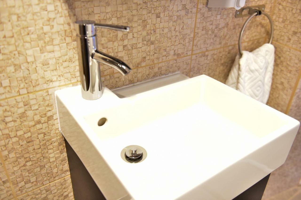 Casa Soare - Ultracentral Guesthouse Sibiu Bagian luar foto